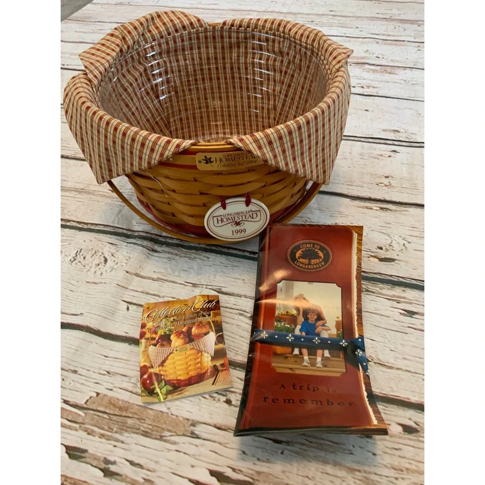 Longaberger 1999 Collectors Club Homestead Basket Liner Protector Booklets